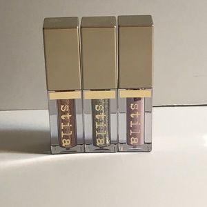 3 Stila Magnificent Metals